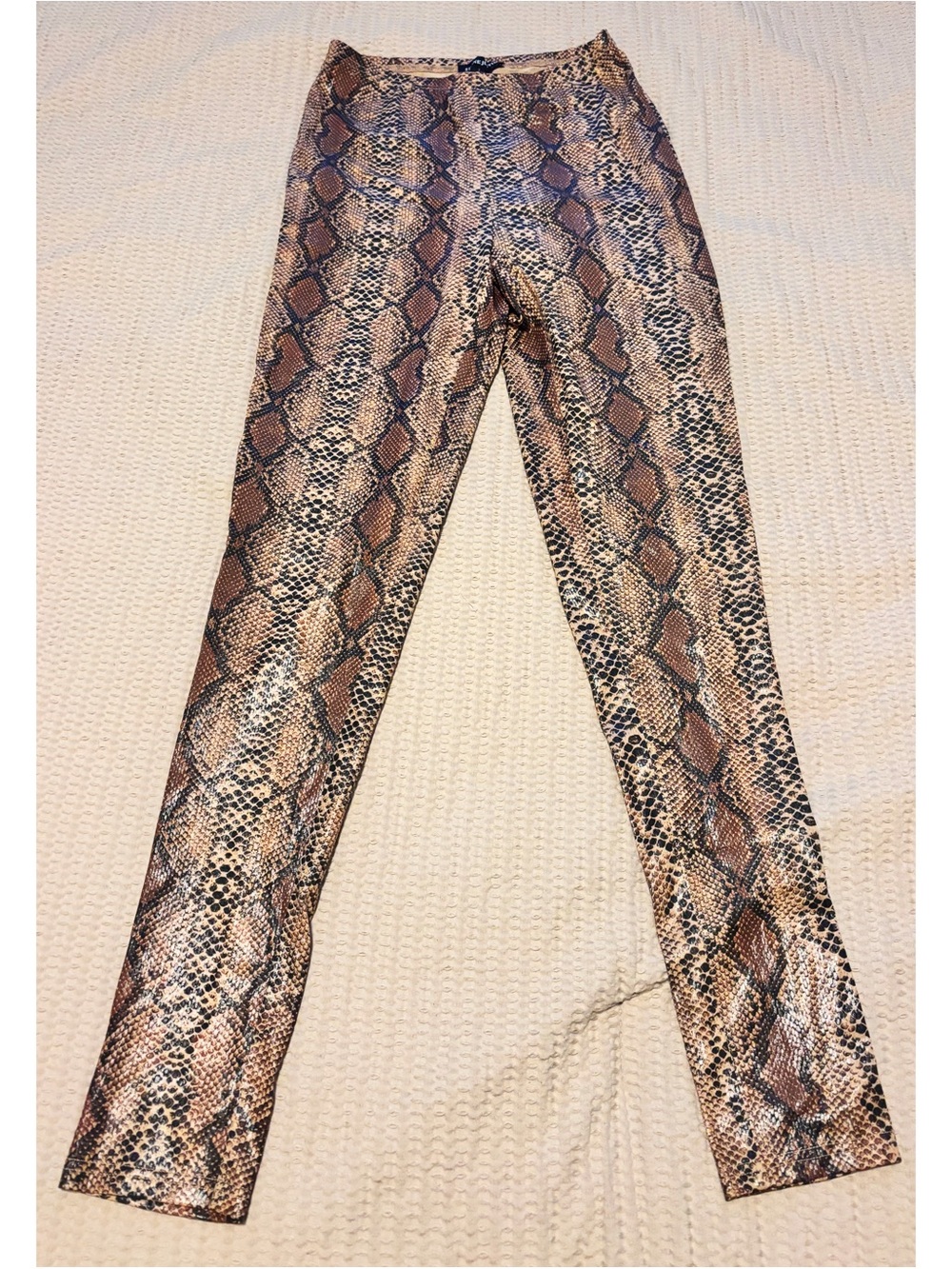 NWT Shane Justin Snakeprint Leggings